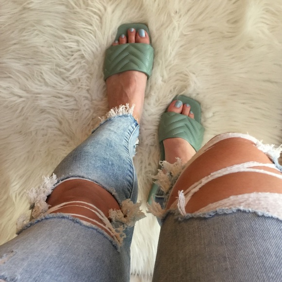 Sea Foam Quilted Square Toe Sandals - Picture 11 of 16